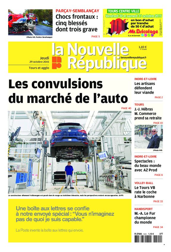 Dispositif publicitaire La Poste - Une La Nouvelle République du 29.10.2015